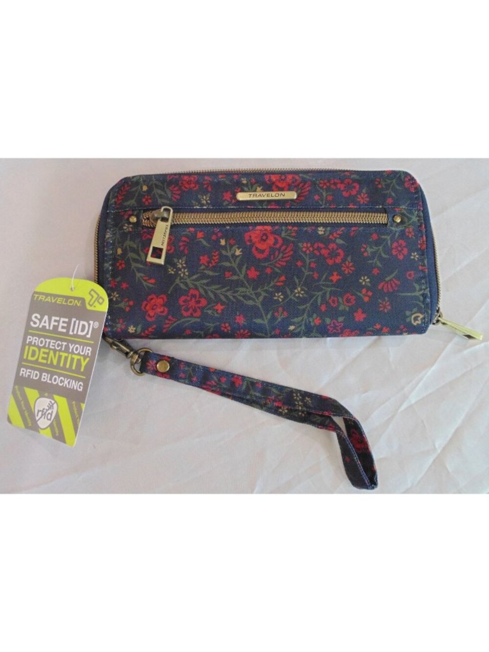 Travelon Wallet Clutch Accordion Zip Around RFID Black Red Floral Travel New